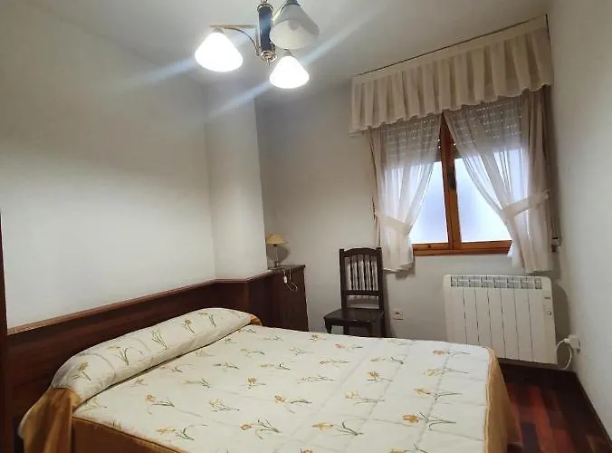 Poco Trigo En Appartement Potes