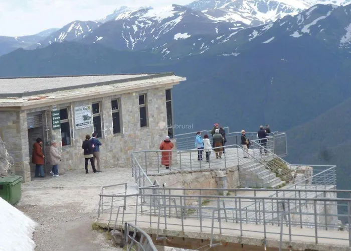 Poco Trigo En * Potes